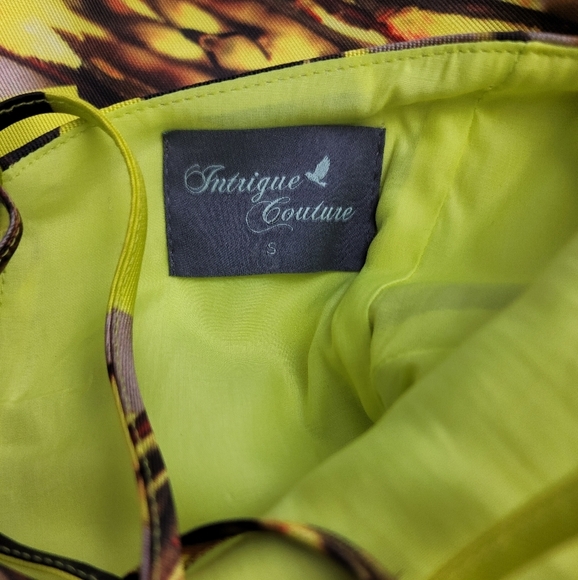 INTRIGUE COUTURE Back Out Geometric Halter Swing Dress - Picture 6 of 11